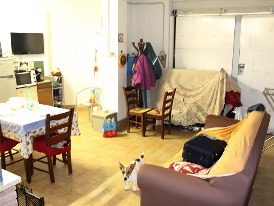 Immagine 11 di Appartamento in vendita  in Piazza Ascanio Vitozzi a Orvieto