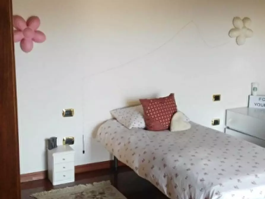 Immagine 13 di Casa semindipendente in vendita  a Orvieto