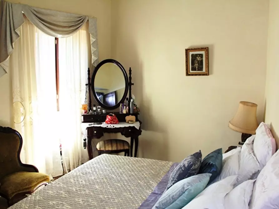 Immagine 9 di Appartamento in vendita  in - a Orvieto