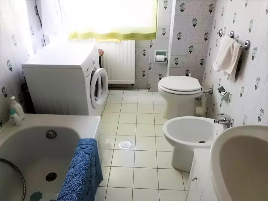 Immagine 13 di Appartamento in vendita  a Bagnoregio