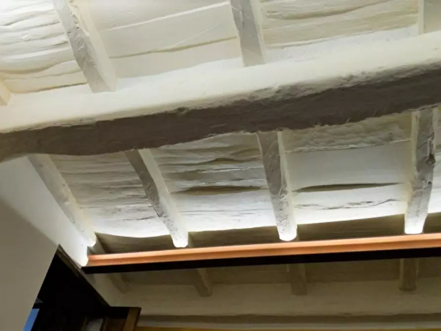 Immagine 7 di Appartamento in vendita  a Orvieto