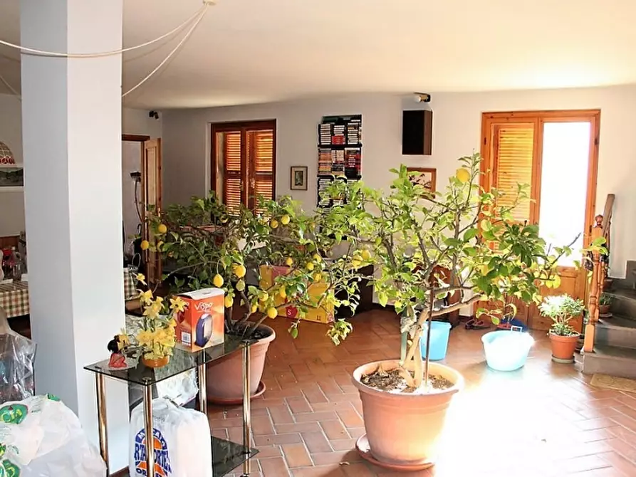 Immagine 15 di Casa semindipendente in vendita  a Orvieto