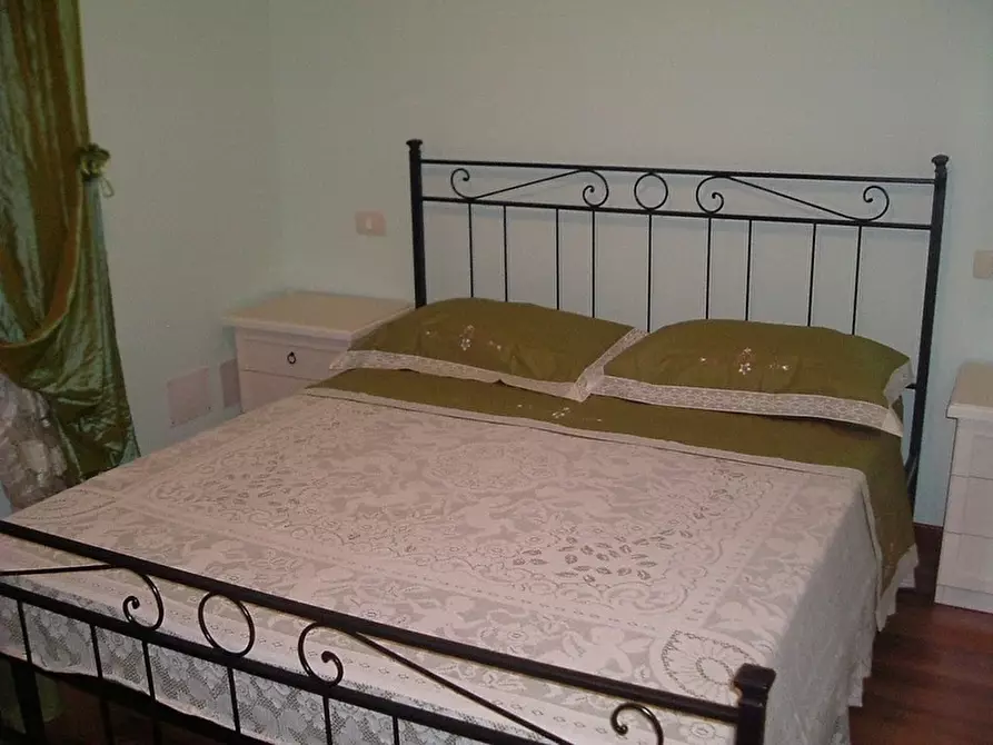 Immagine 17 di Casa indipendente in vendita  a Orvieto