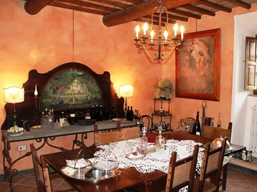 Immagine 7 di Casa semindipendente in vendita  a Castiglione In Teverina