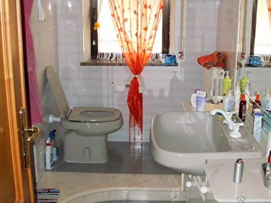 Immagine 4 di Appartamento in vendita  a Ficulle