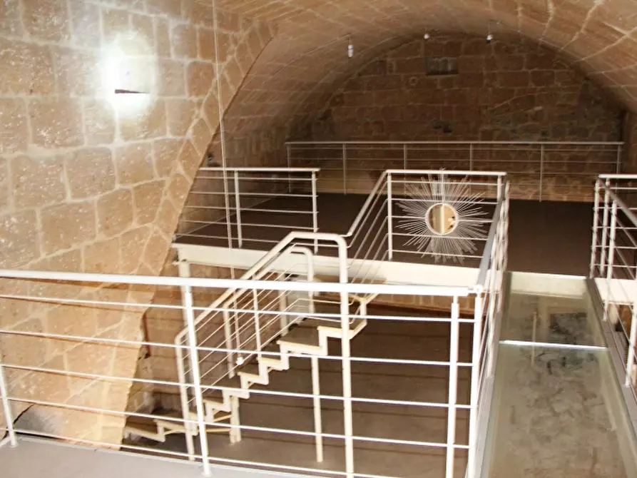 Immagine 3 di Locale commerciale in vendita  a Orvieto