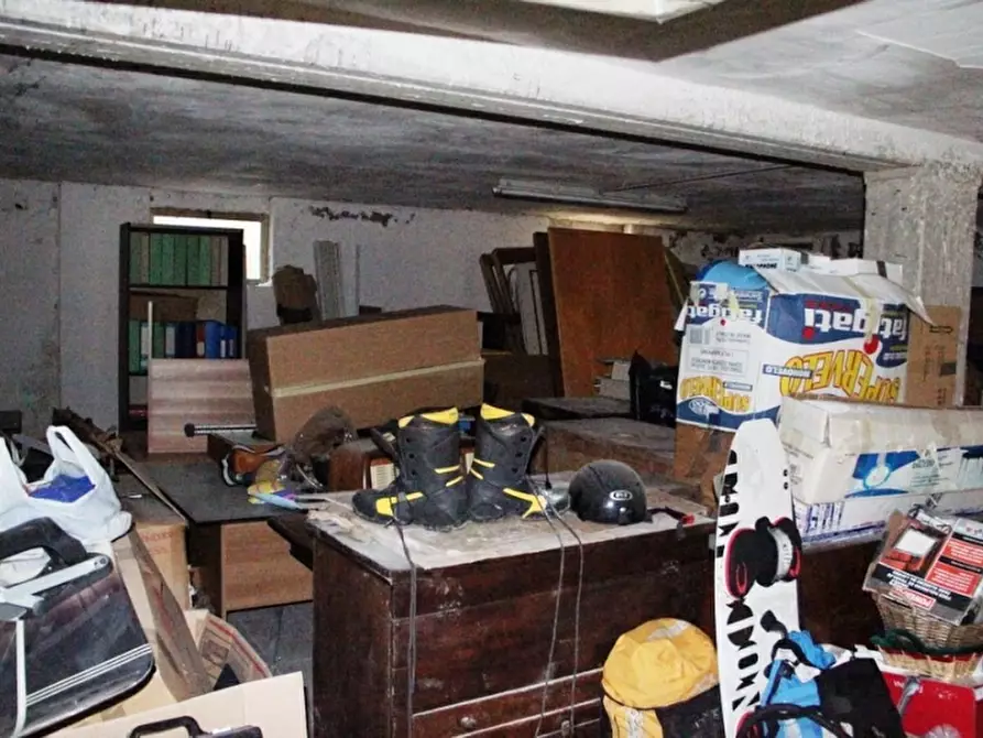 Immagine 4 di Garage in vendita  in ciconia a Orvieto