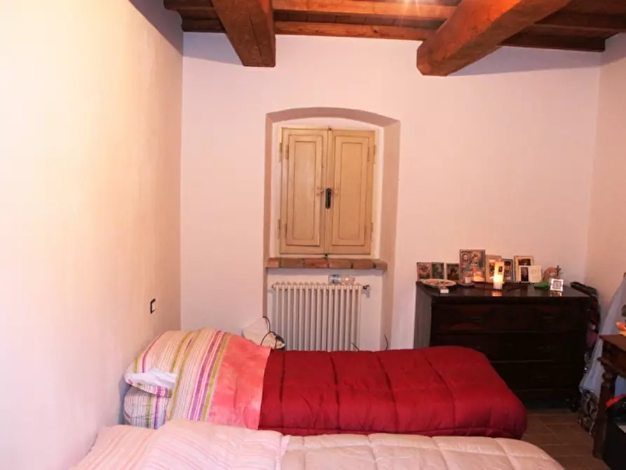 Immagine 7 di Casa indipendente in vendita  a Baschi