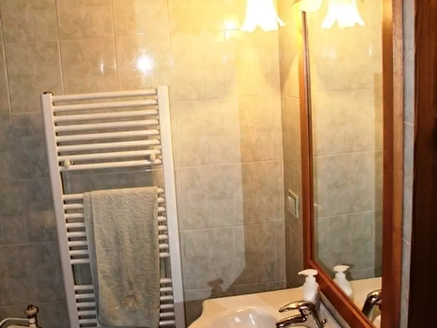 Immagine 6 di Appartamento in vendita  a Castel Viscardo