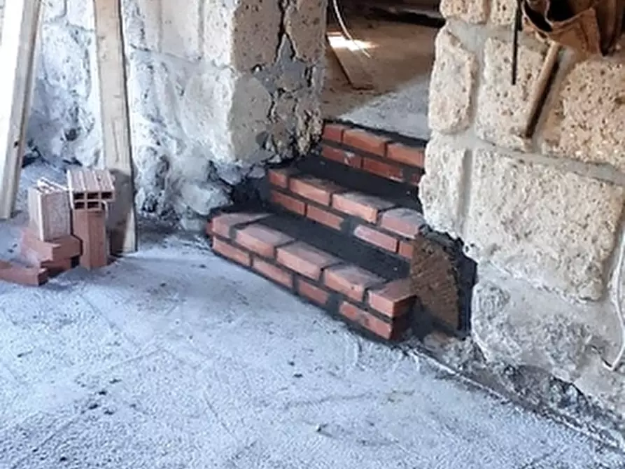 Immagine 3 di Casa semindipendente in vendita  a Orvieto