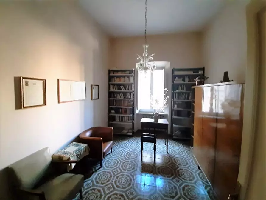 Immagine 5 di Appartamento in vendita  a Orvieto