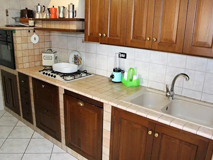 Immagine 5 di Appartamento in vendita  in Orvieto scalo a Orvieto