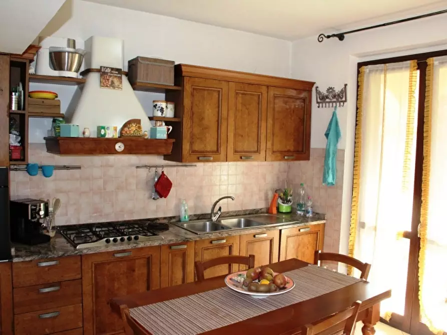 Immagine 4 di Casa semindipendente in vendita  in sferracavallo a Orvieto