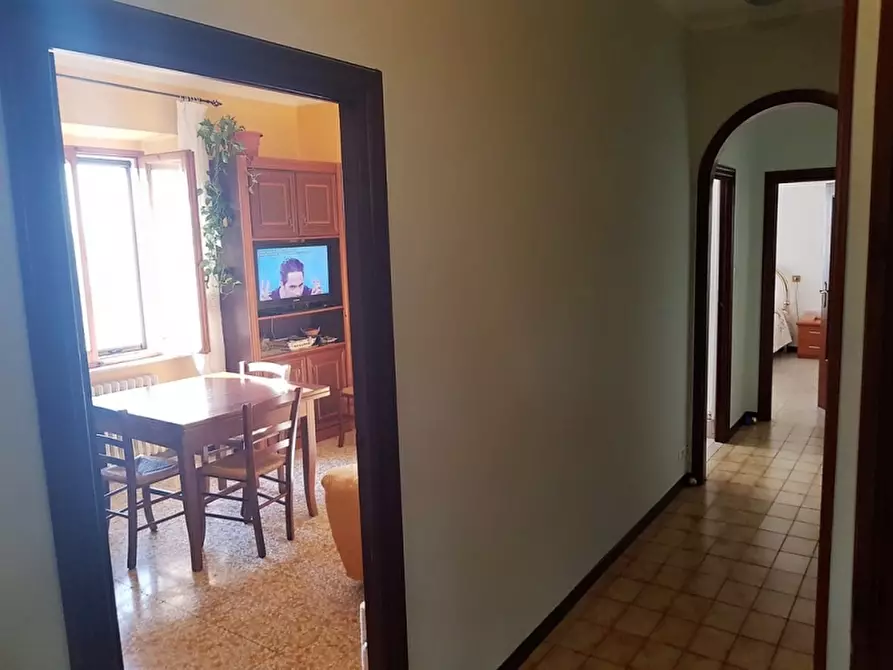 Immagine 3 di Appartamento in vendita  a Orvieto