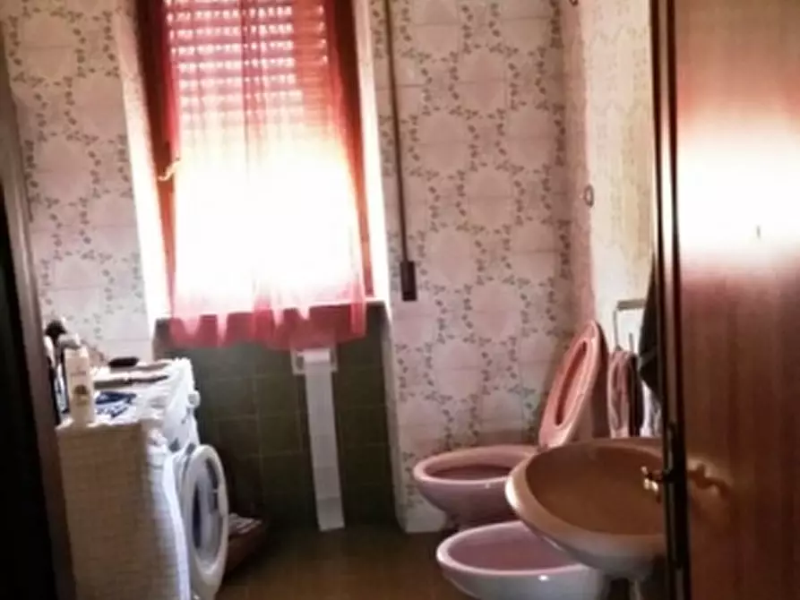 Immagine 4 di Appartamento in vendita  a Porano