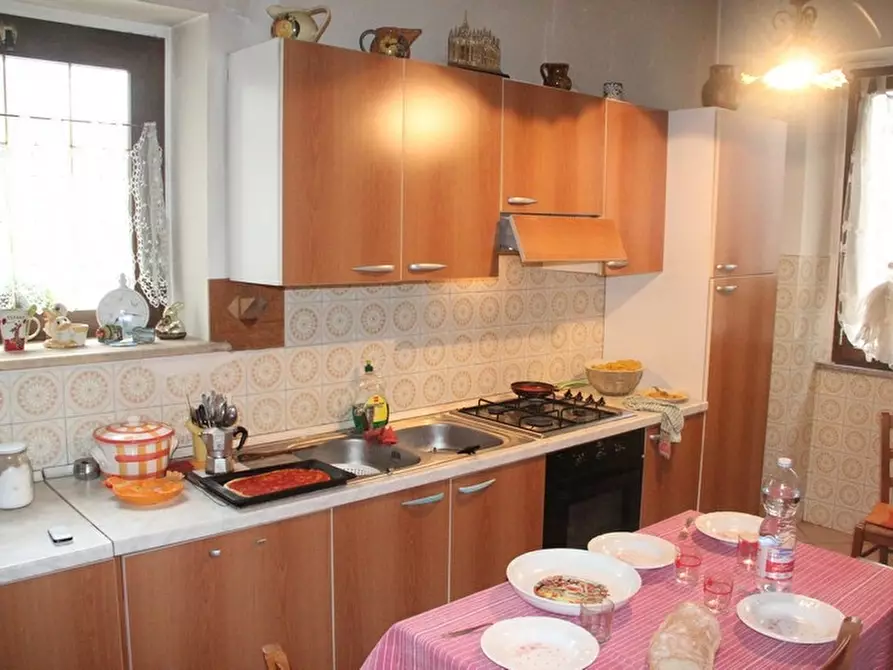 Immagine 5 di Casa indipendente in vendita  a Orvieto