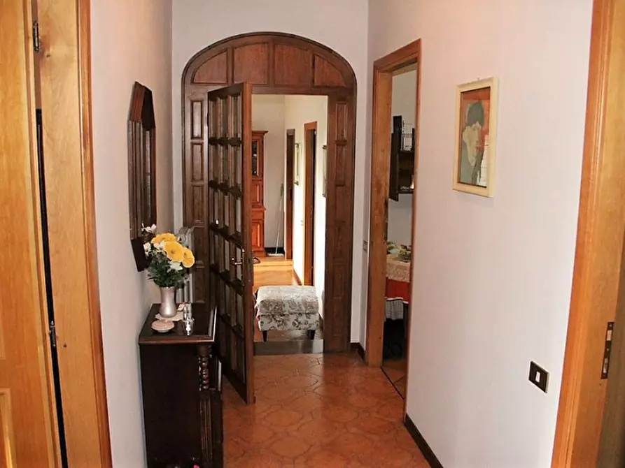Immagine 5 di Casa semindipendente in vendita  a Orvieto