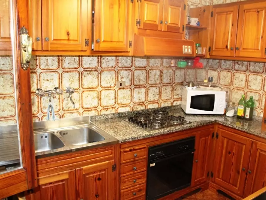 Immagine 4 di Villa in vendita  a Orvieto