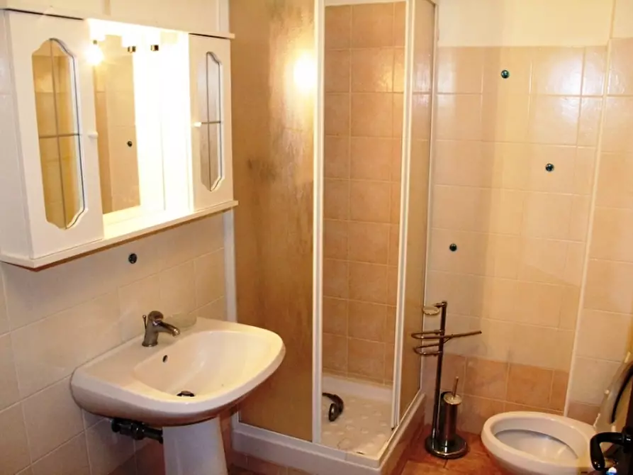 Immagine 7 di Appartamento in vendita  a Castel Viscardo