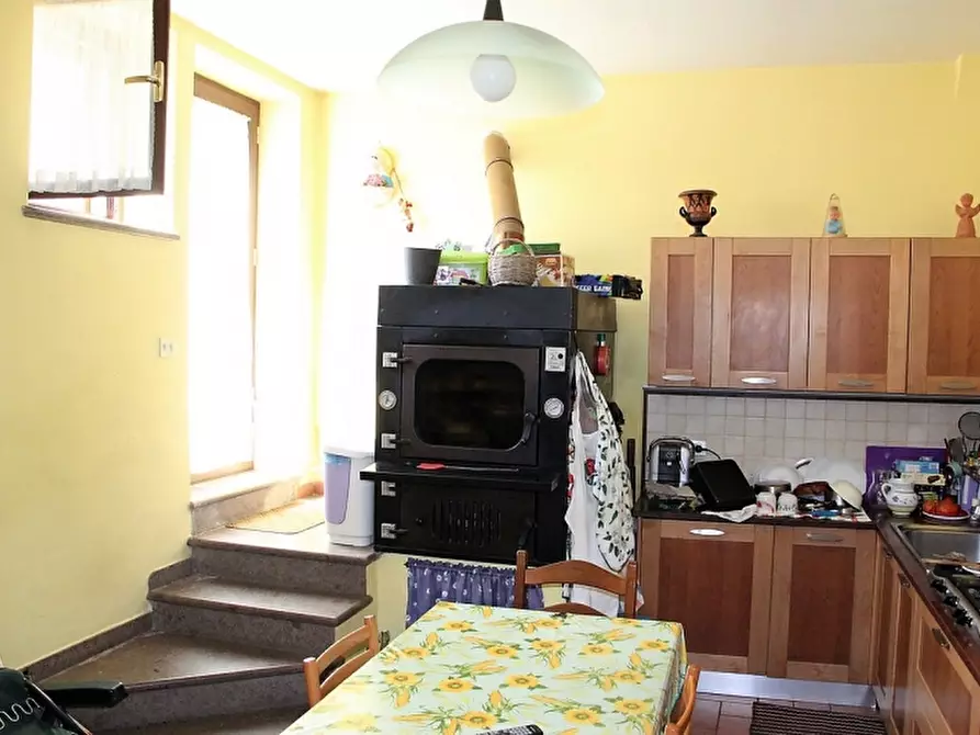 Immagine 4 di Porzione di casa in vendita  a Orvieto