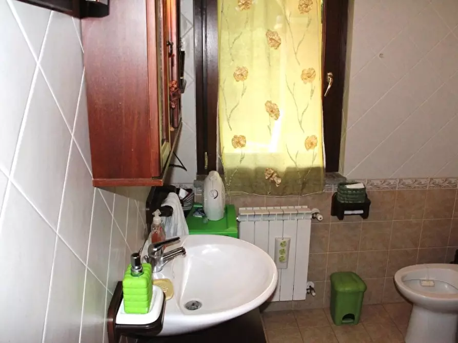 Immagine 7 di Casa semindipendente in vendita  in sferracavallo a Orvieto