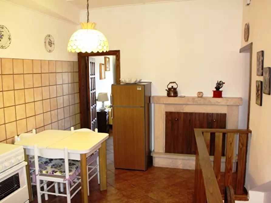 Immagine 9 di Appartamento in vendita  a Baschi