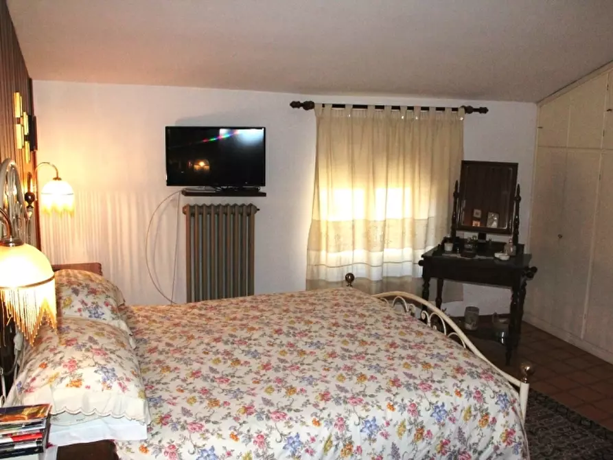 Immagine 9 di Appartamento in vendita  a Orvieto