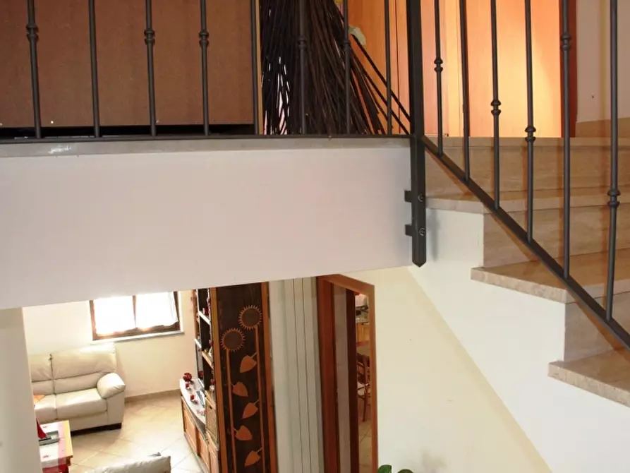 Immagine 8 di Casa semindipendente in vendita  in sferracavallo a Orvieto