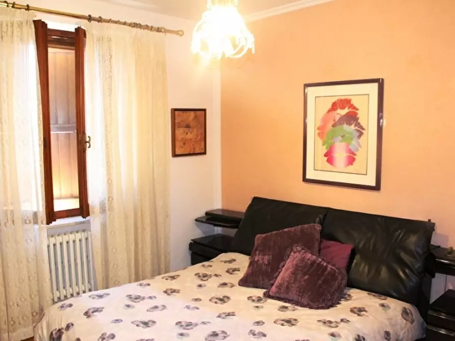 Immagine 9 di Villa in vendita  a Orvieto