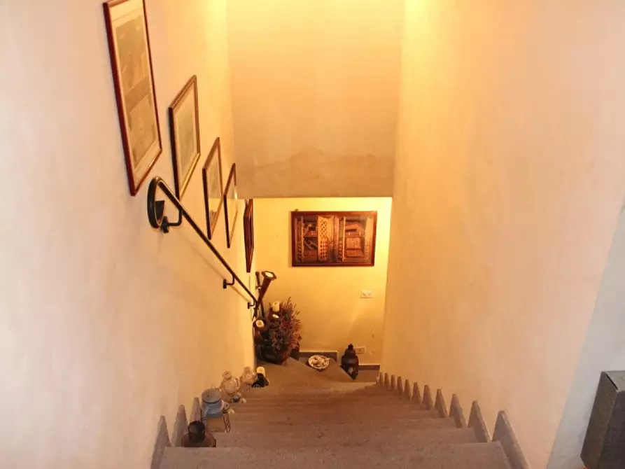 Immagine 15 di Casa semindipendente in vendita  a Castiglione In Teverina