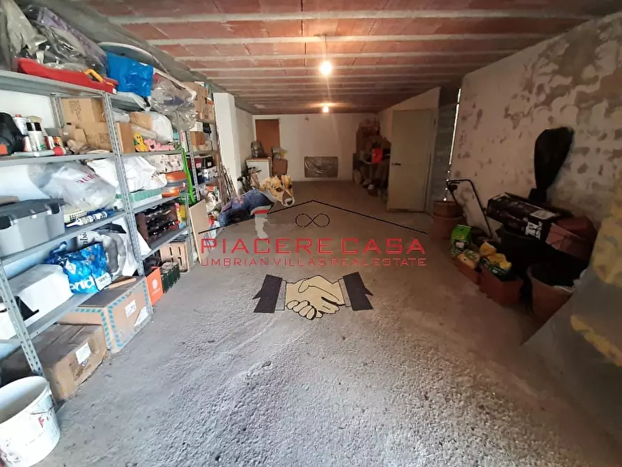 Immagine 10 di Appartamento in vendita  in Piazza Ascanio VItozzi 5 a Porano