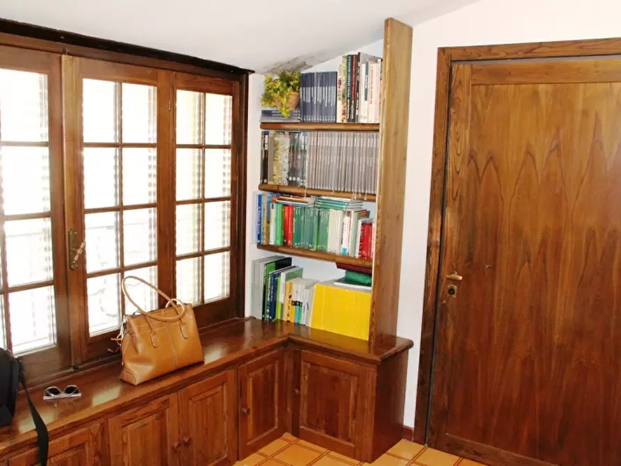 Immagine 11 di Appartamento in vendita  a Orvieto