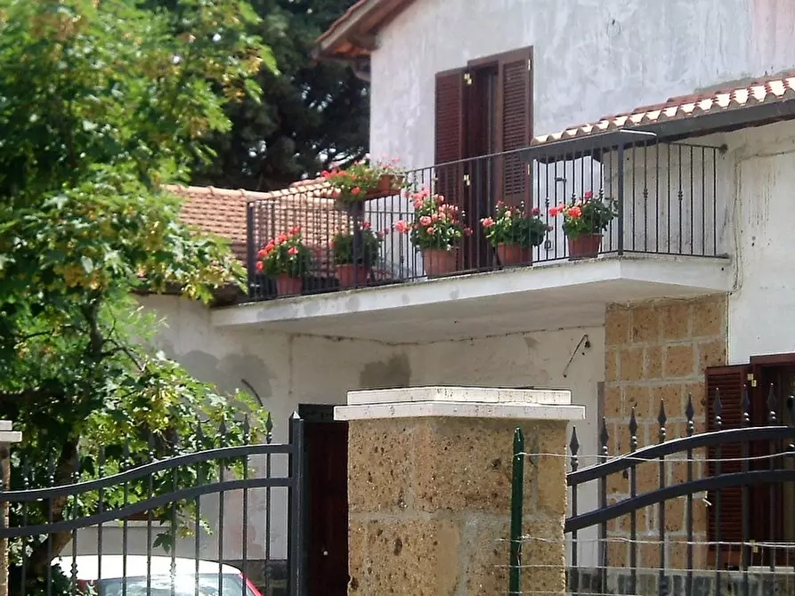 Immagine 10 di Casa indipendente in vendita  a Orvieto