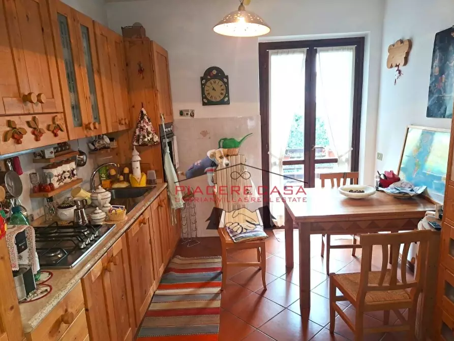 Immagine 18 di Appartamento in vendita  in porano a Porano