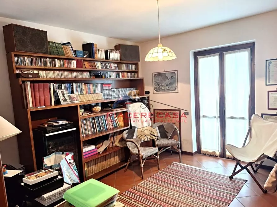 Immagine 6 di Appartamento in vendita  in porano a Porano