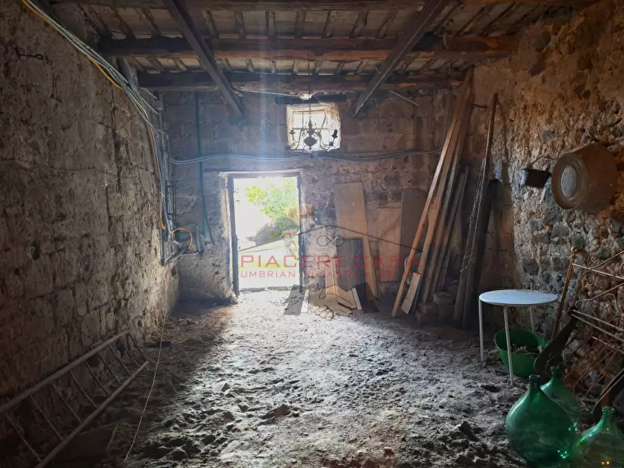 Immagine 15 di Appartamento in vendita  in Centro storico a Porano