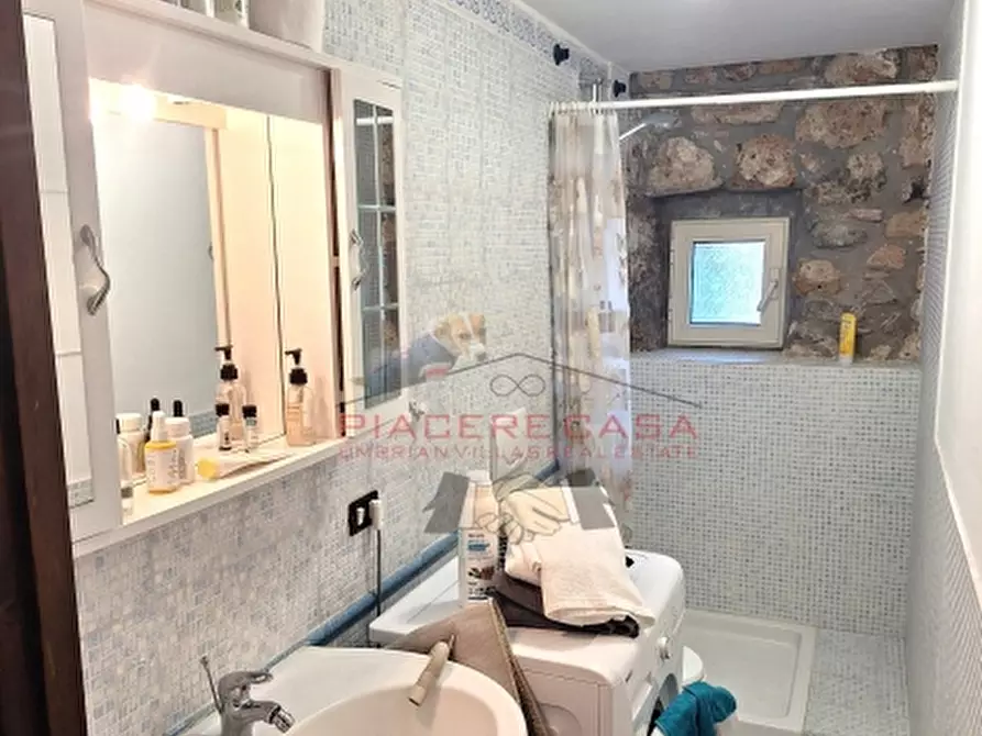 Immagine 14 di Appartamento in vendita  in Centro storico a Porano