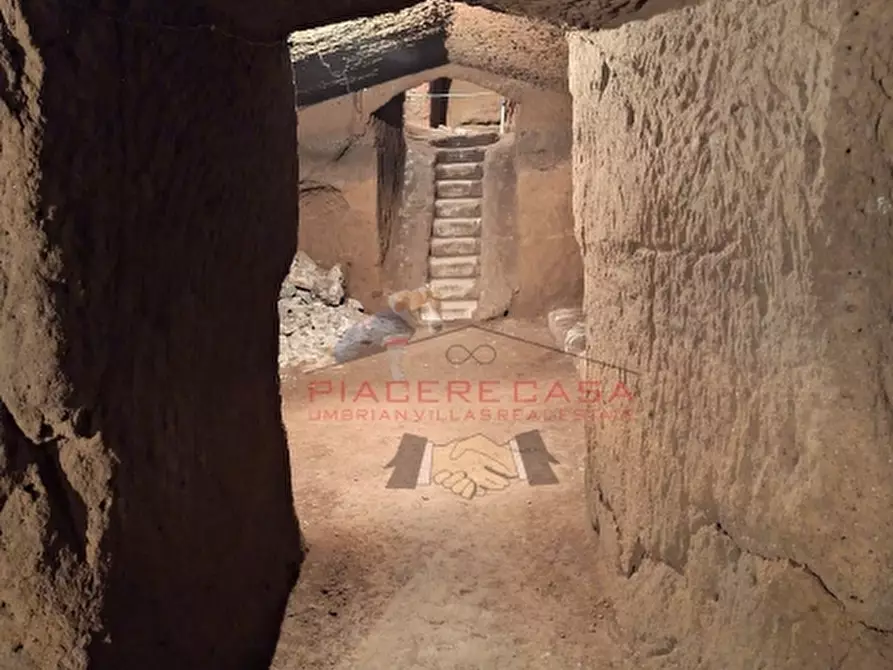 Immagine 16 di Appartamento in vendita  in Centro storico a Porano