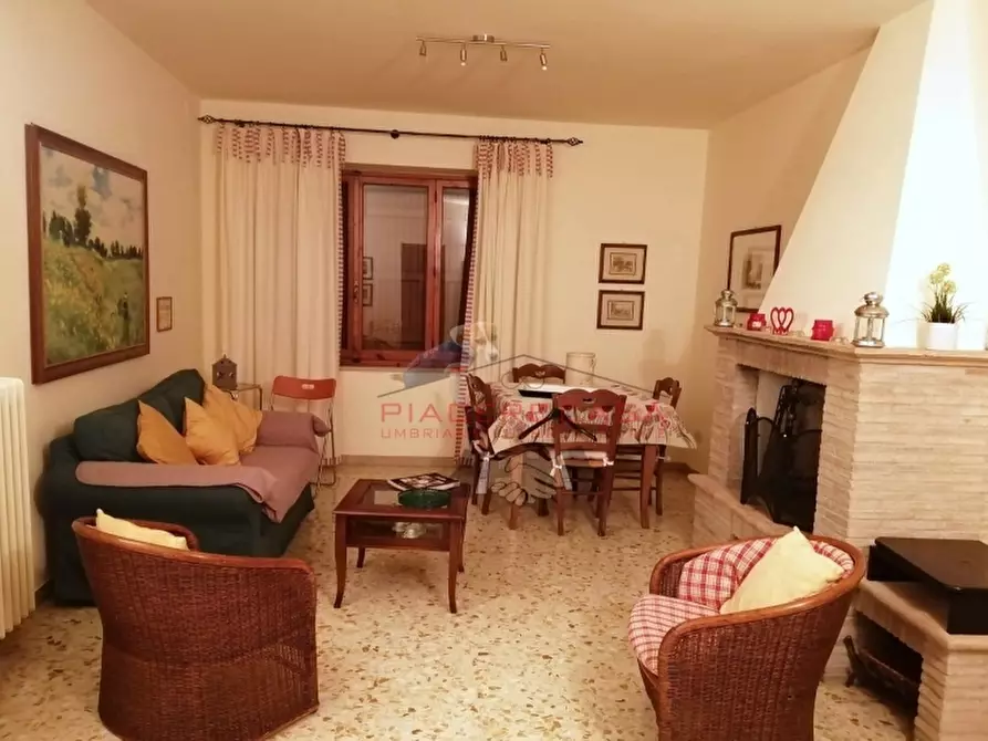 Immagine 5 di Appartamento in vendita  in Località Osarella a Orvieto