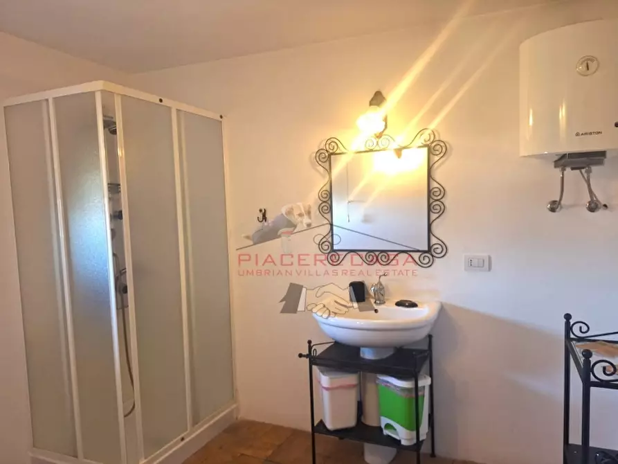 Immagine 8 di Appartamento in vendita  in Castiglione in teverina a Castiglione In Teverina