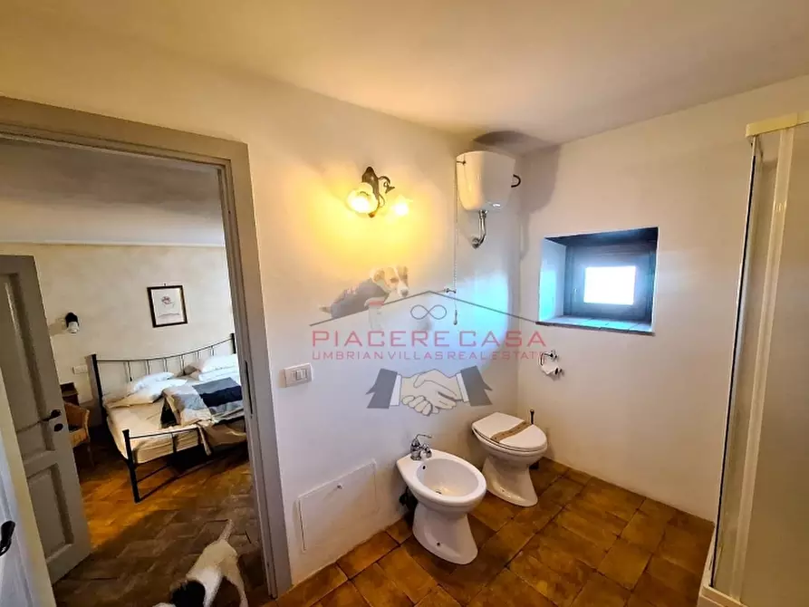 Immagine 10 di Appartamento in vendita  in Castiglione in teverina a Castiglione In Teverina