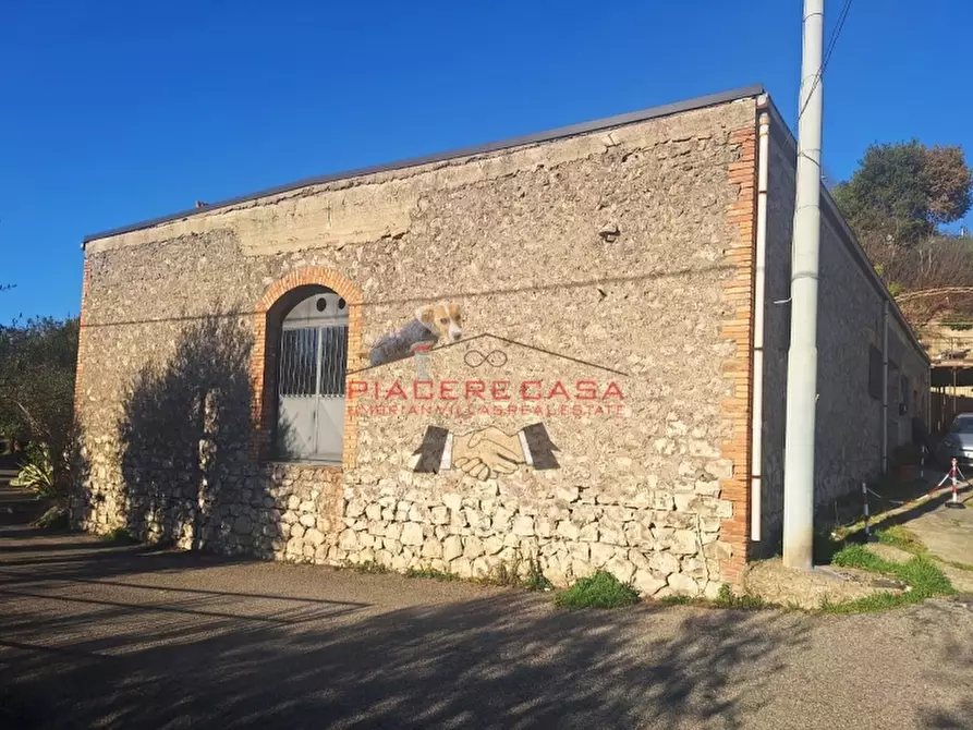 Immagine 4 di Capannone industriale in vendita  in castiglione in teverina a Castiglione In Teverina