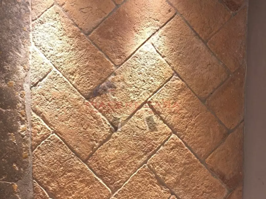 Immagine 22 di Appartamento in vendita  in centro storico a Orvieto