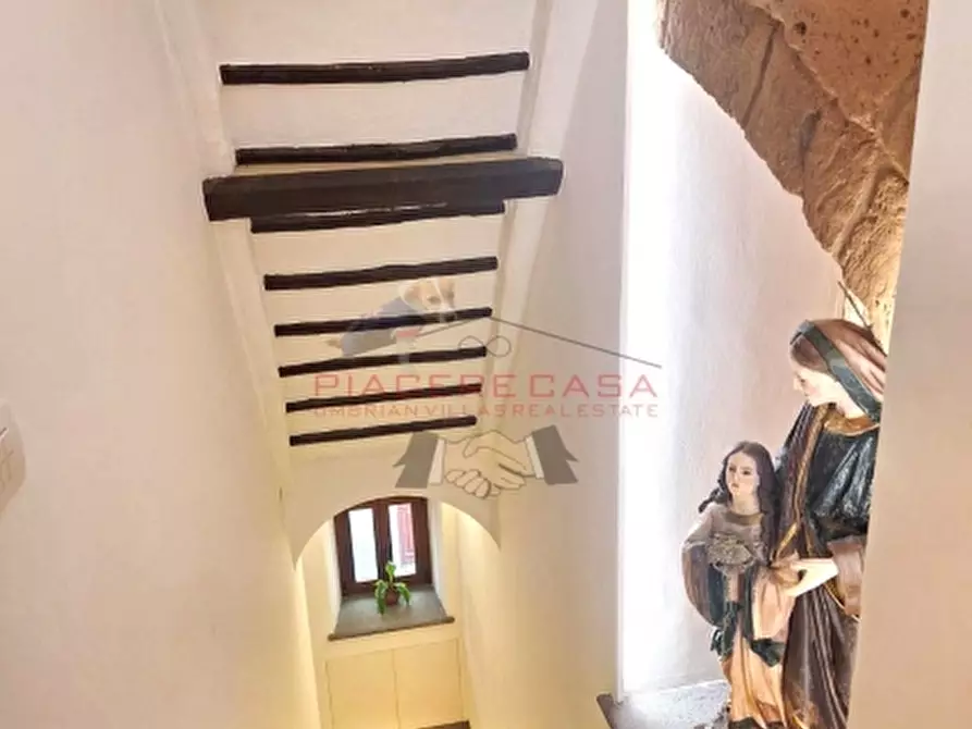 Immagine 20 di Appartamento in vendita  in centro storico a Orvieto