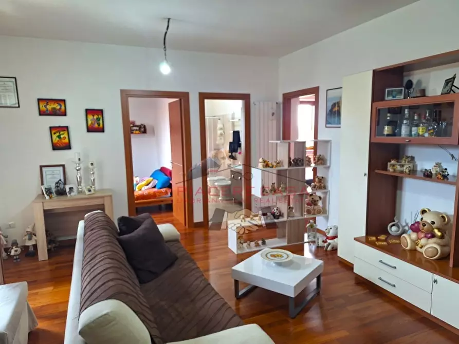 Immagine 20 di Appartamento in vendita  in Porano a Porano