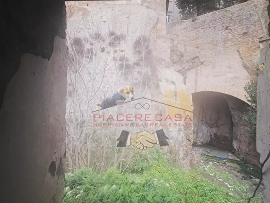 Immagine 13 di Terratetto in vendita  in centro storico a Orvieto