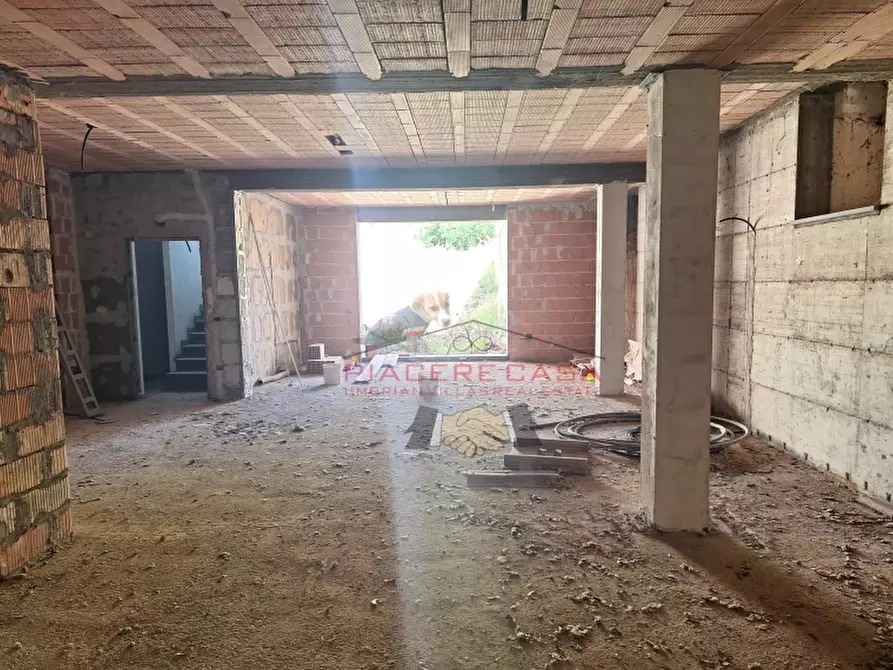 Immagine 14 di Casa indipendente in vendita  in Baschi a Baschi