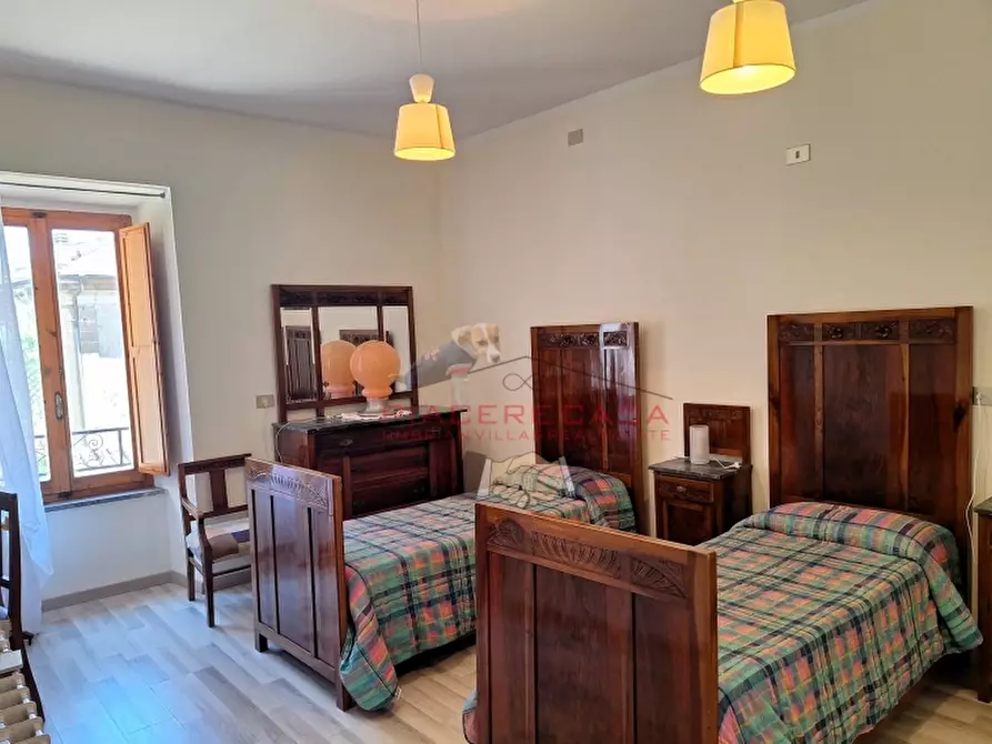 Immagine 14 di Appartamento in vendita  in Orvieto centro a Orvieto