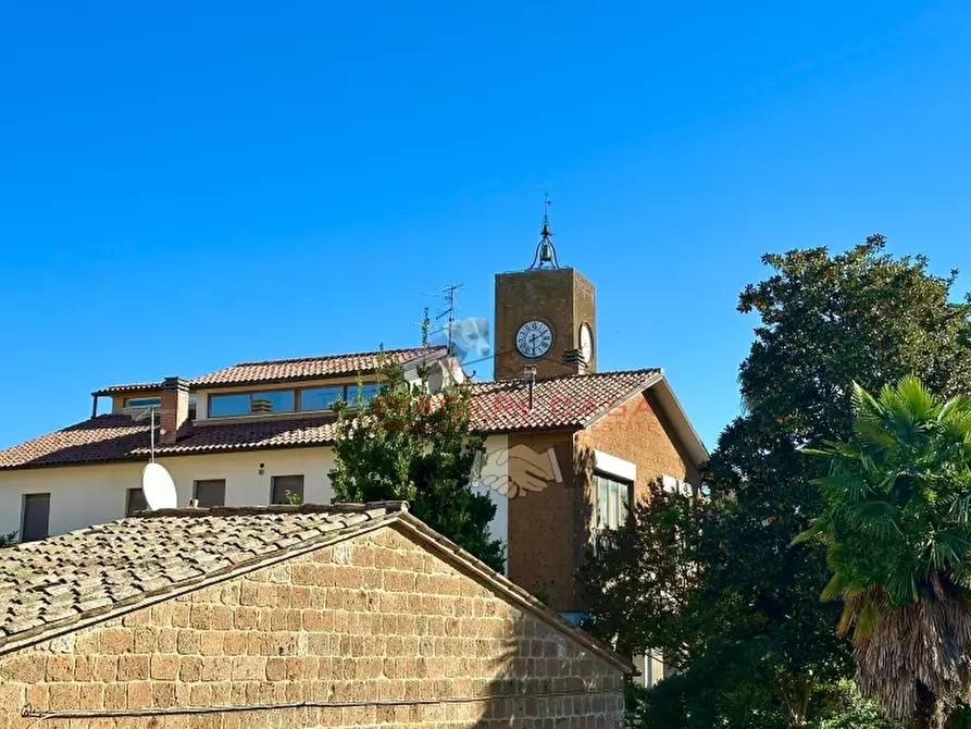 Immagine 28 di Appartamento in vendita  in centro storico a Orvieto