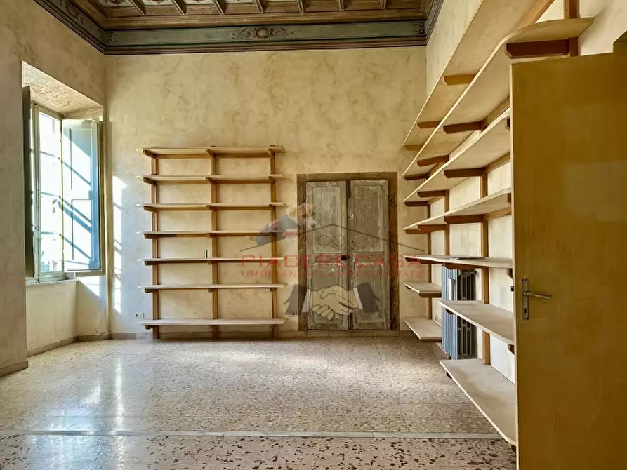 Immagine 8 di Appartamento in vendita  in centro storico a Orvieto